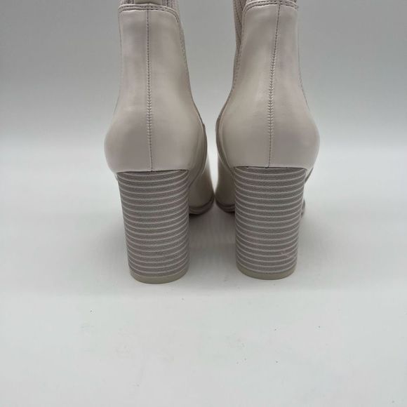 No brand white sock boots - Picture 6 of 7